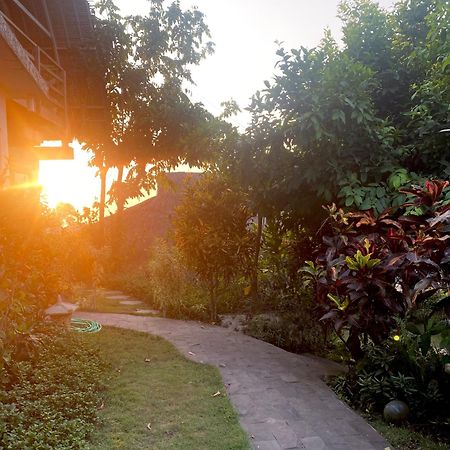 Uluwatu Vertical House Bali מראה חיצוני תמונה
