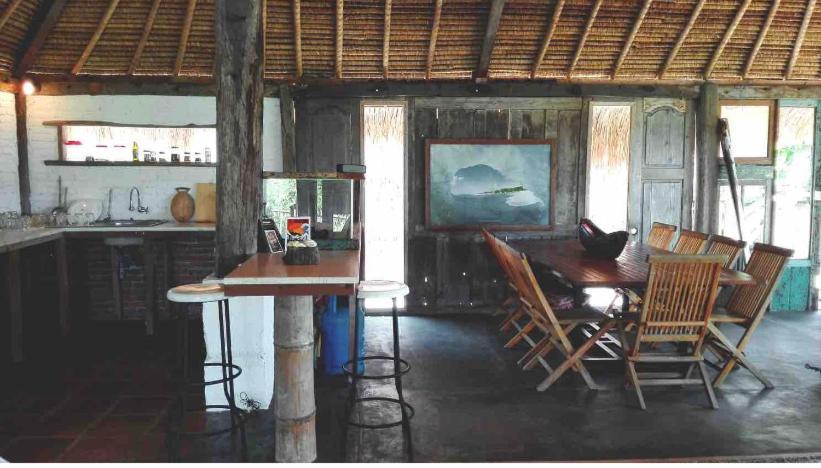 Uluwatu Vertical House Bali מראה חיצוני תמונה