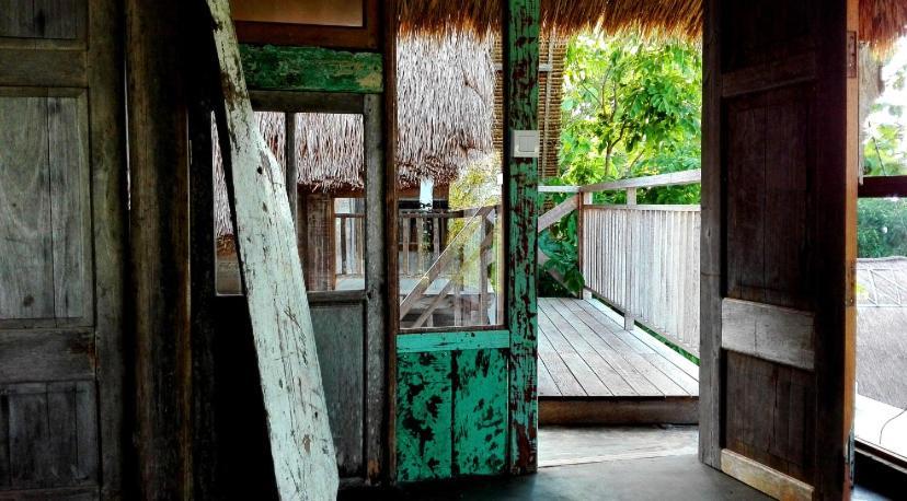 Uluwatu Vertical House Bali מראה חיצוני תמונה