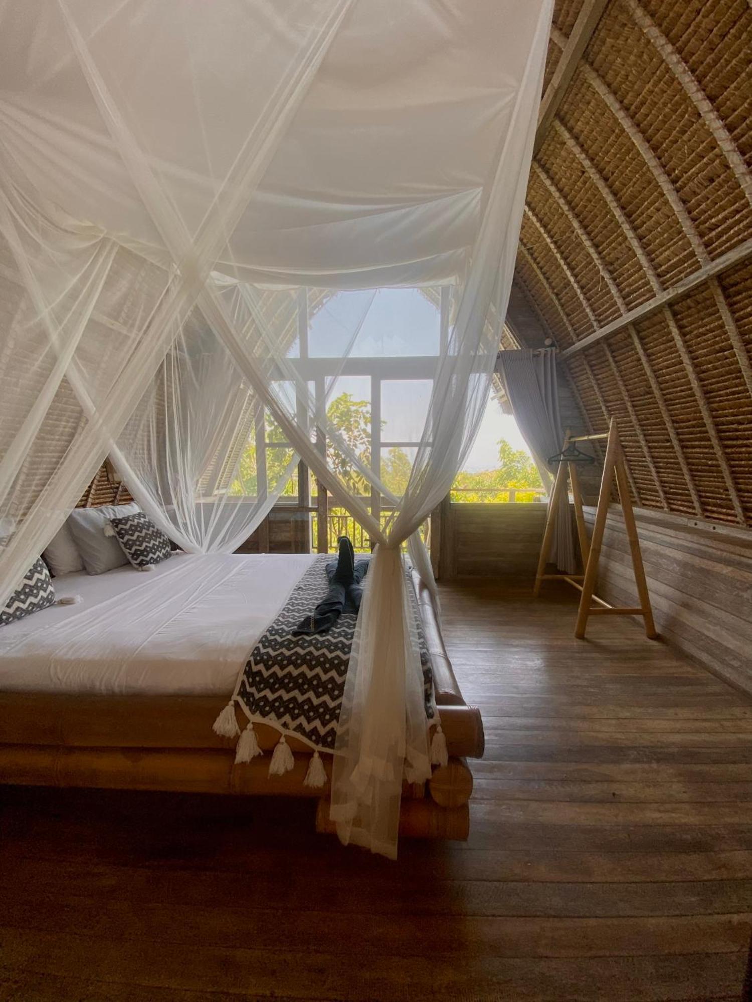 Uluwatu Vertical House Bali מראה חיצוני תמונה