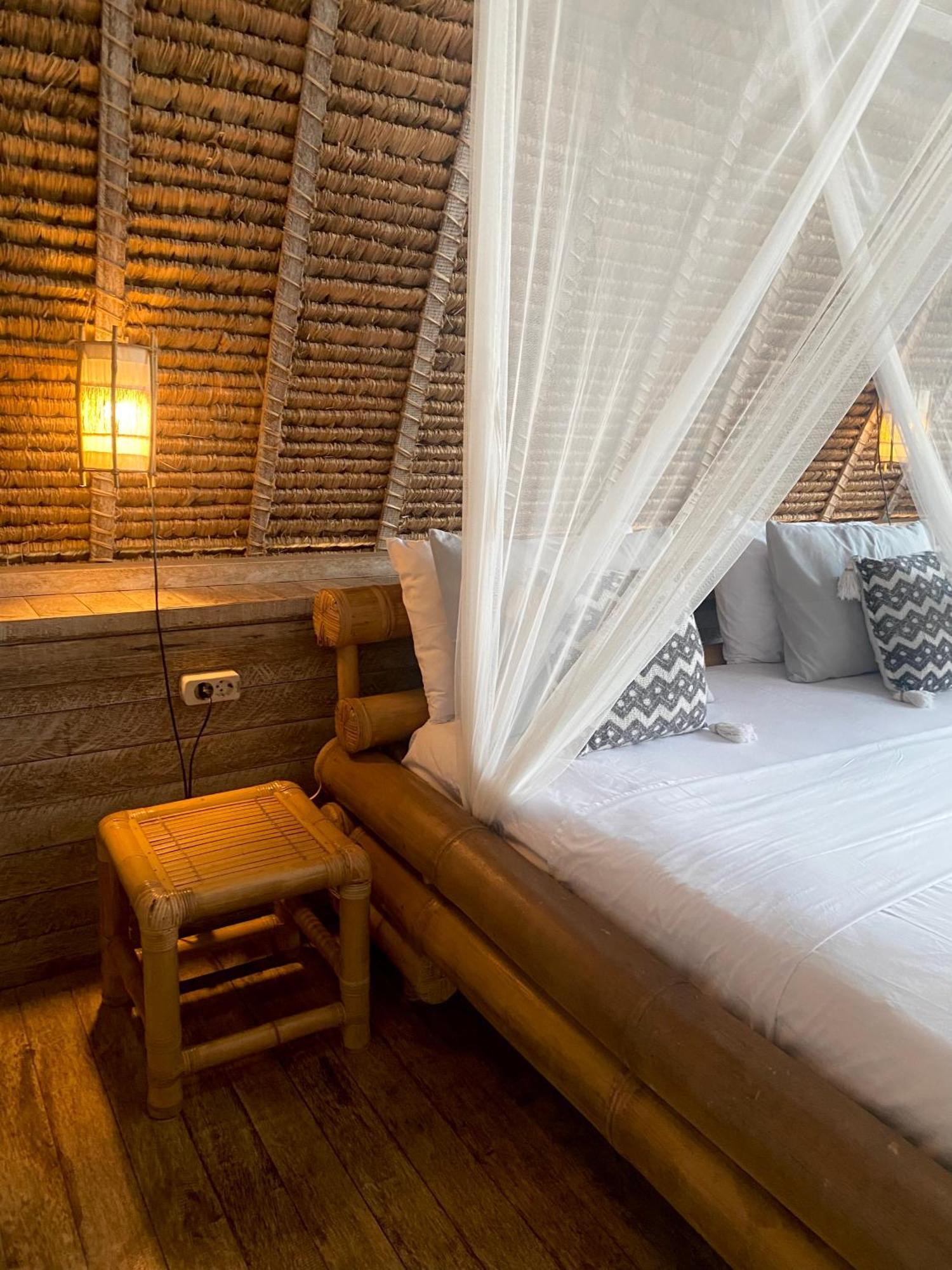 Uluwatu Vertical House Bali מראה חיצוני תמונה