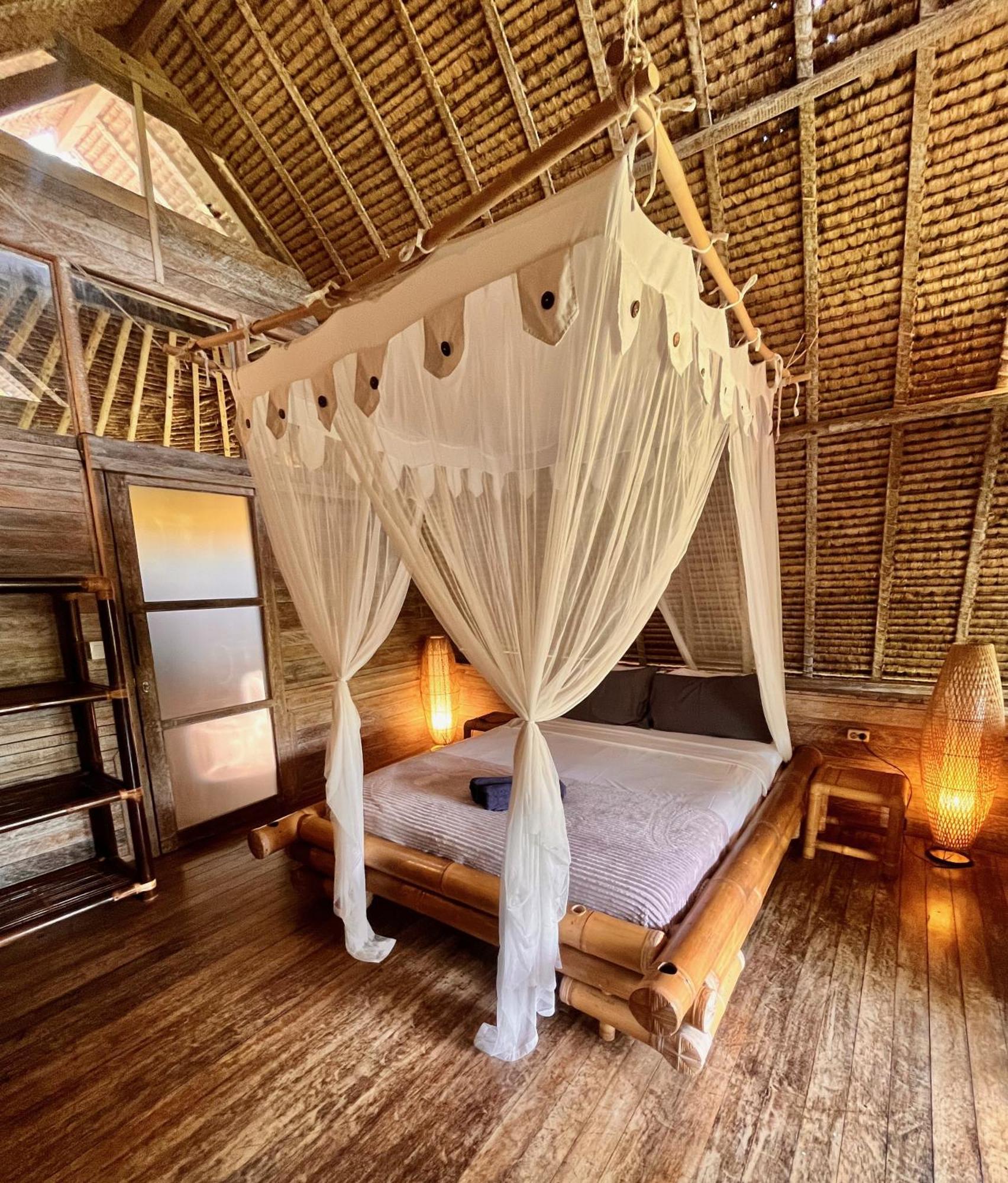 Uluwatu Vertical House Bali מראה חיצוני תמונה