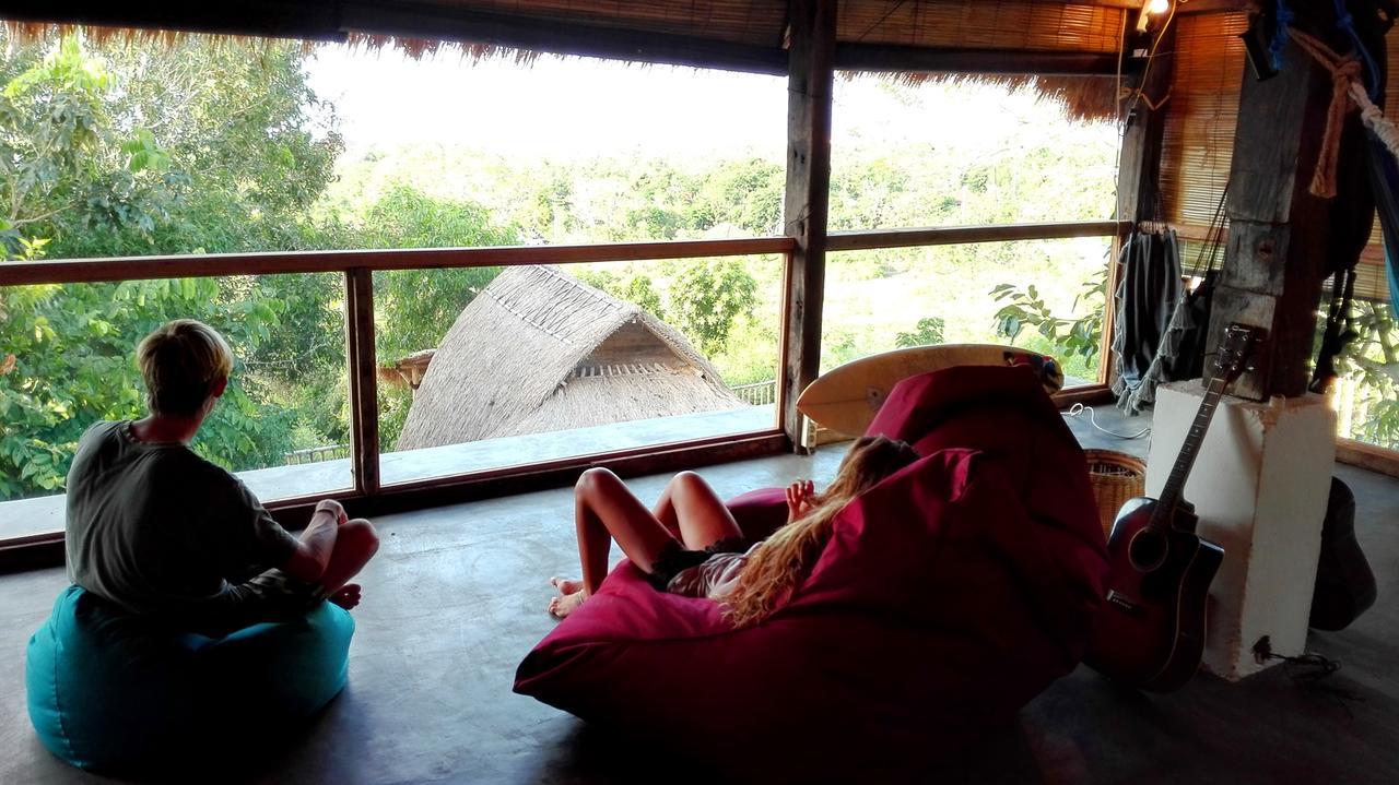 Uluwatu Vertical House Bali מראה חיצוני תמונה