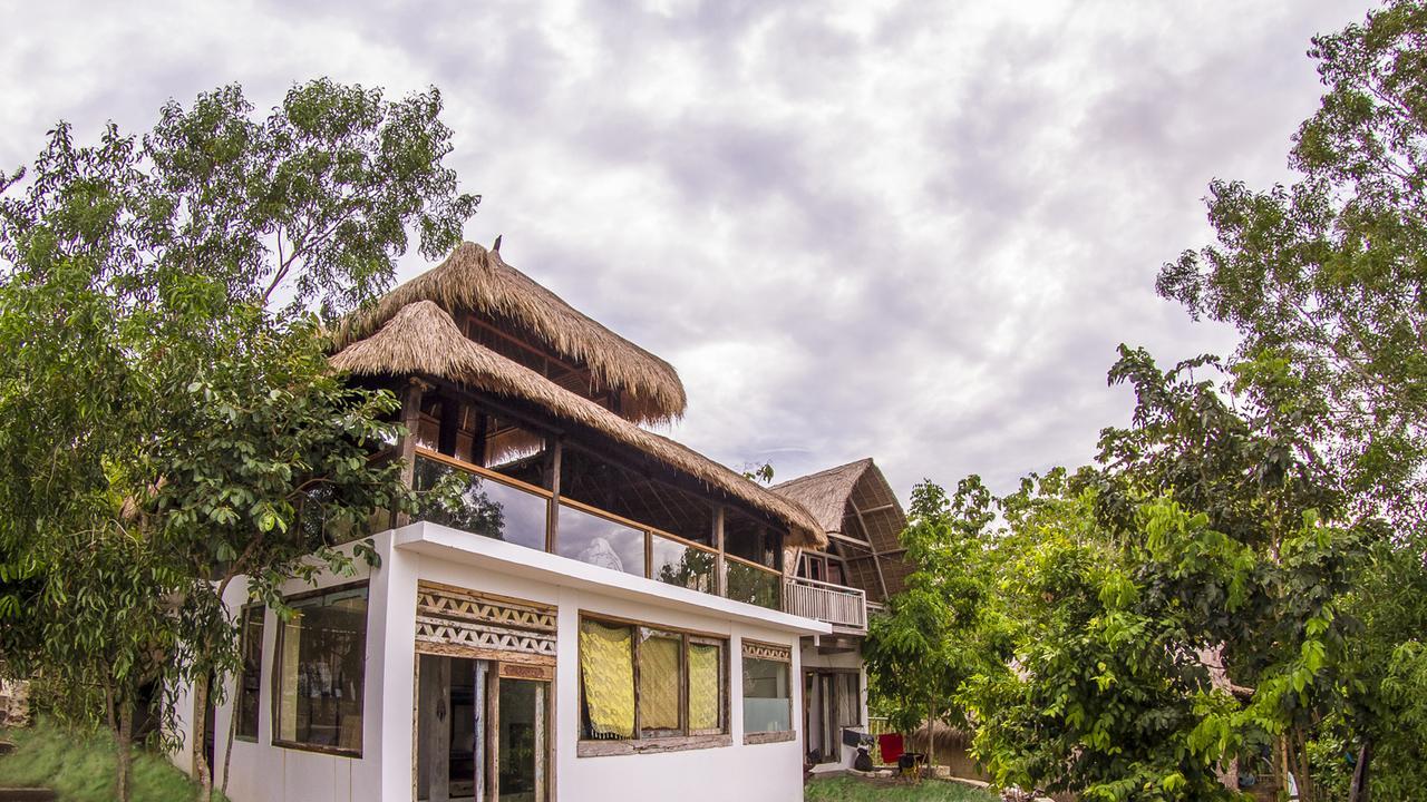 Uluwatu Vertical House Bali מראה חיצוני תמונה