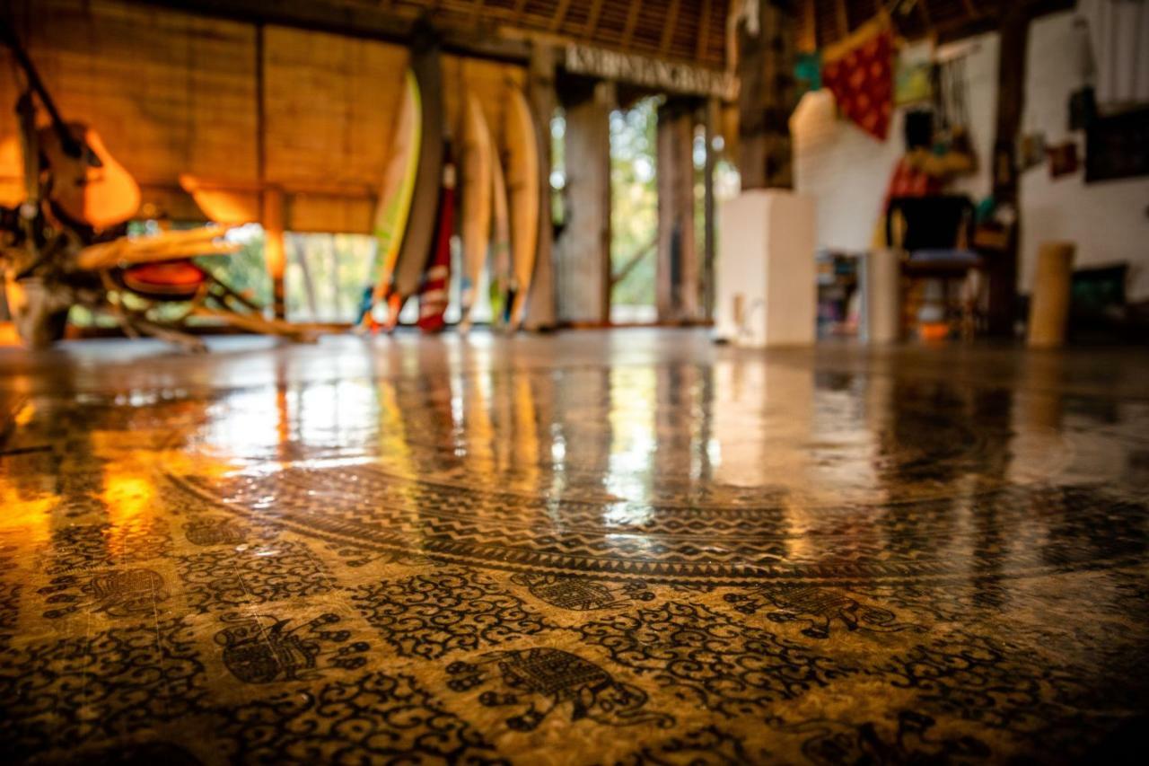 Uluwatu Vertical House Bali מראה חיצוני תמונה